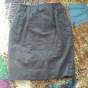 Grey wool skirt